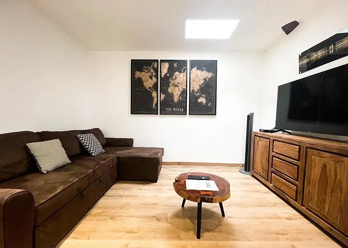 Spacieux En Plein Coeur De *