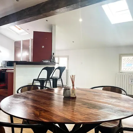 Spacieux En Plein Coeur De Apartment Bordeaux